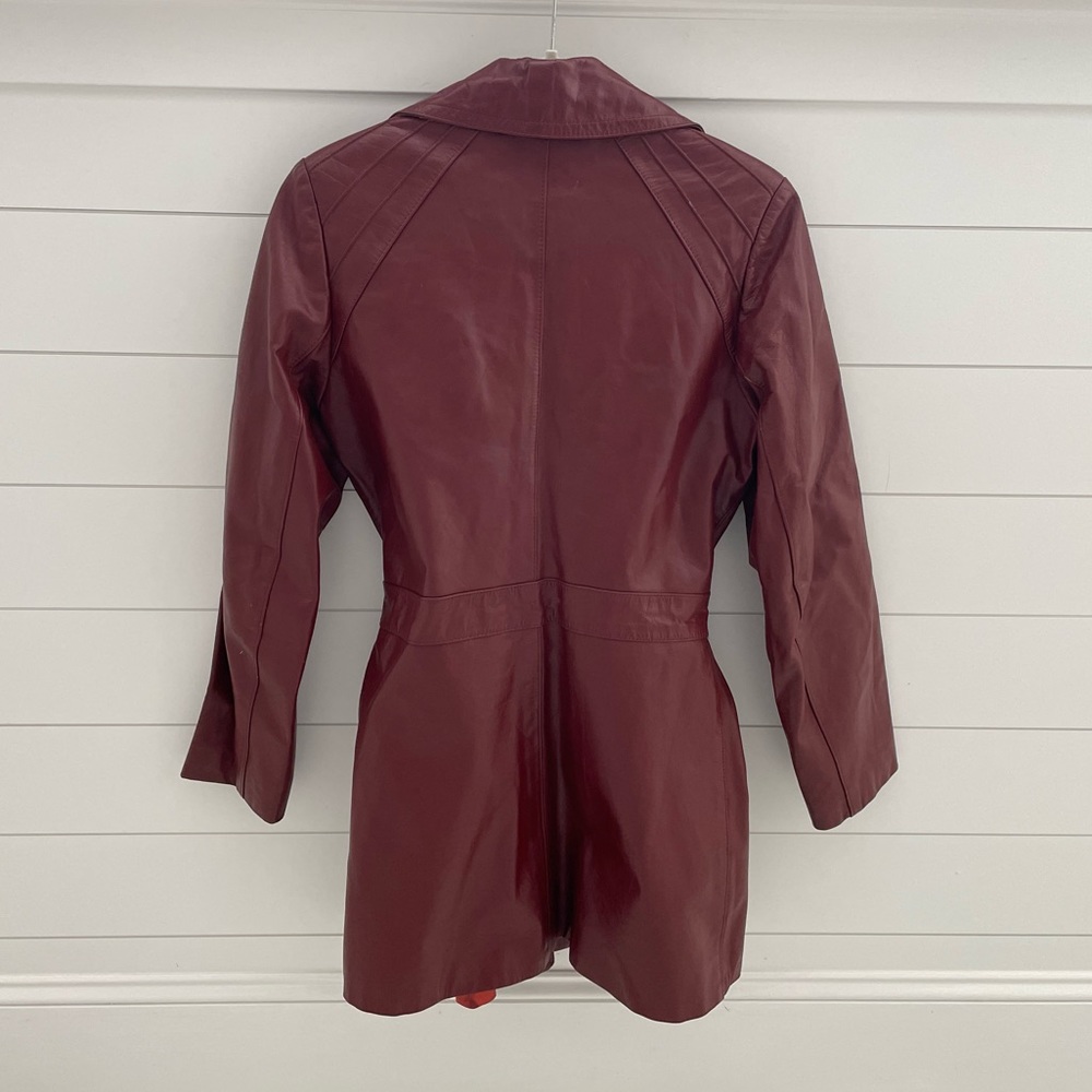 Vintage Leather Jacket With Belt - image 2